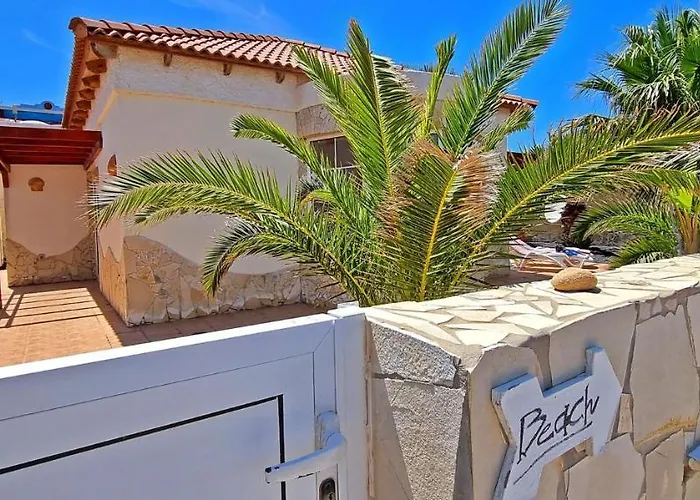 Casa Oasis - - Garten - Meerblick בית נופש לה פארד